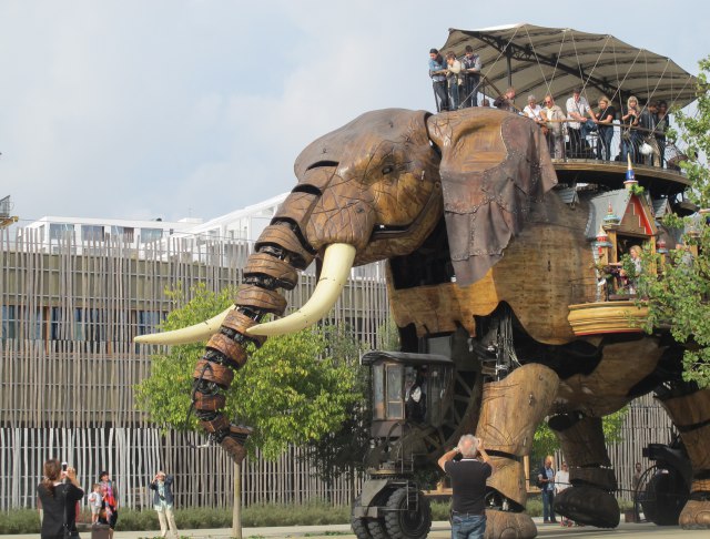 Elefante Nantes