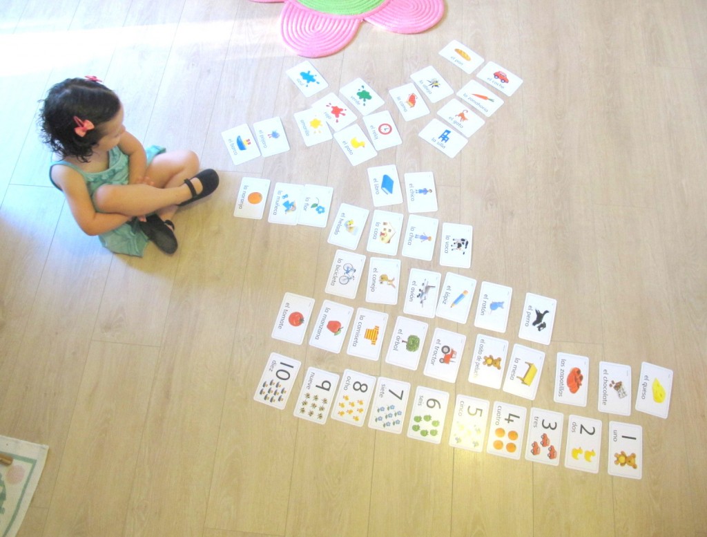 Mi hija trilingüe, sus progresos y la introducción de flashcards (métodos de utilización)