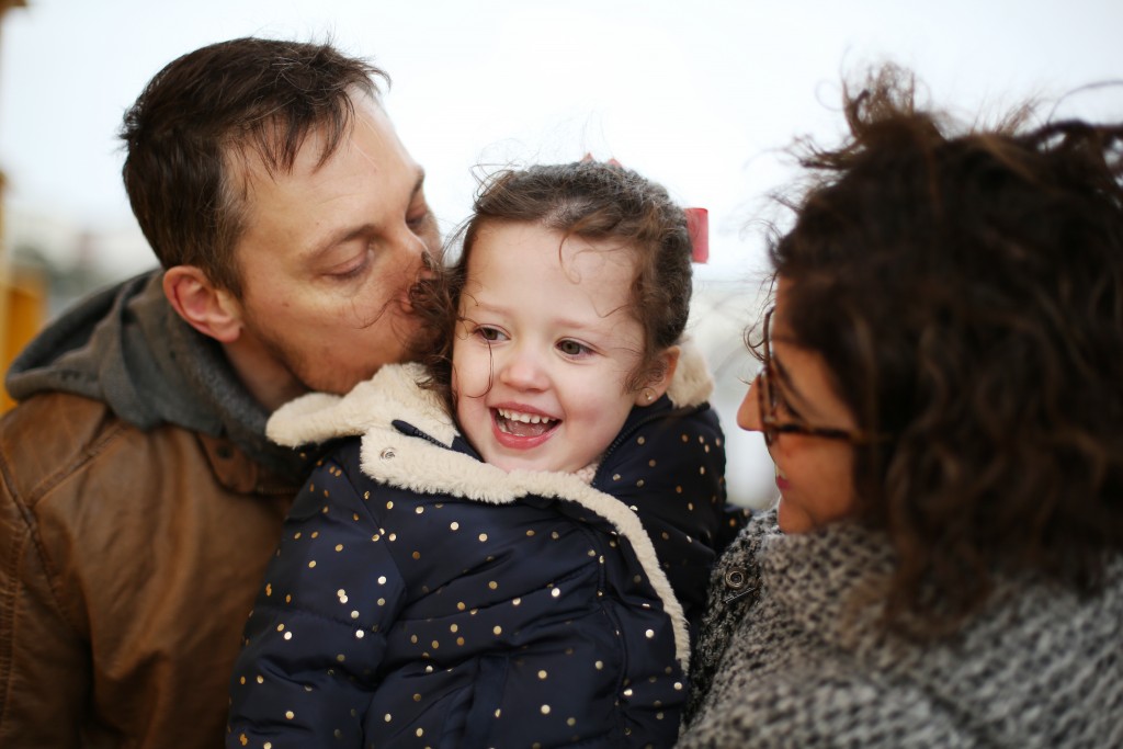 Séance photo famille Nantes urbaine avec « La danse de l’image »