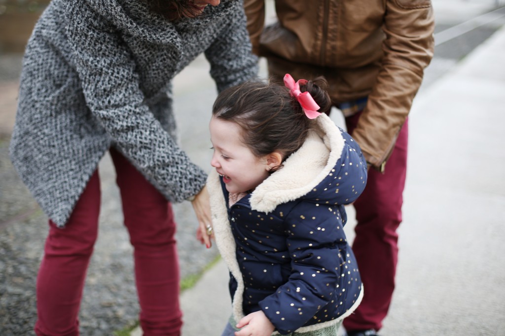 Séance photo famille Nantes urbaine avec « La danse de l’image »