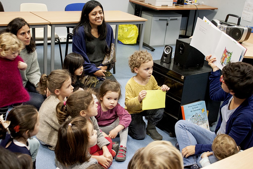 niños bilingües español nantes